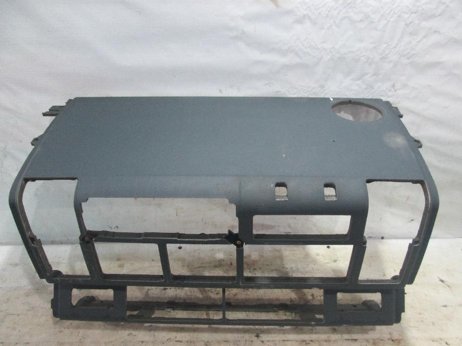 каркас панели приборов б/у \ трещины - 2